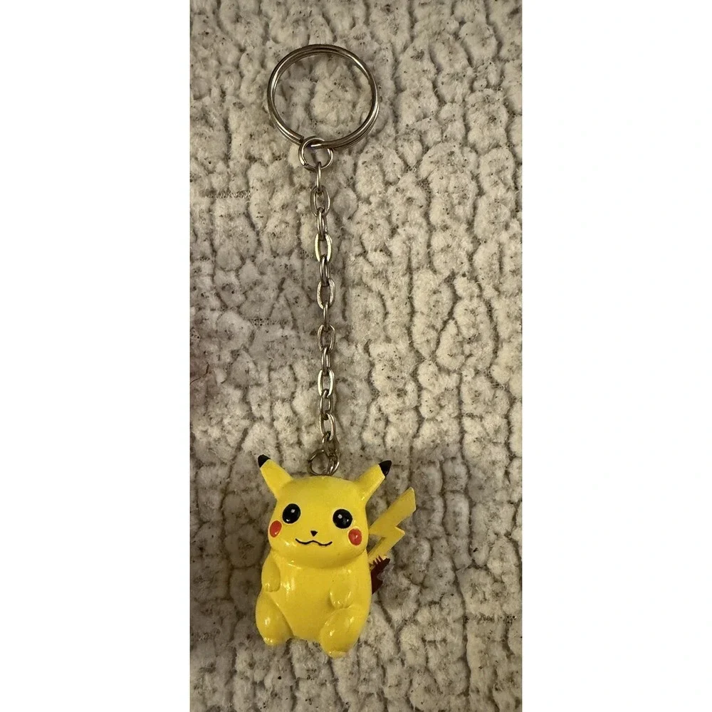 1999 Pokemon Pikachu Basic Fun Keychain w/ Pokeball